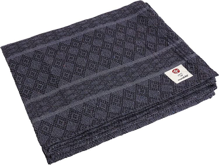שמיכת יוגה כותנה MANDUKA