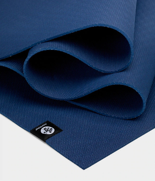 מזרן יוגה Manduka X בעובי 5 מ״מ
