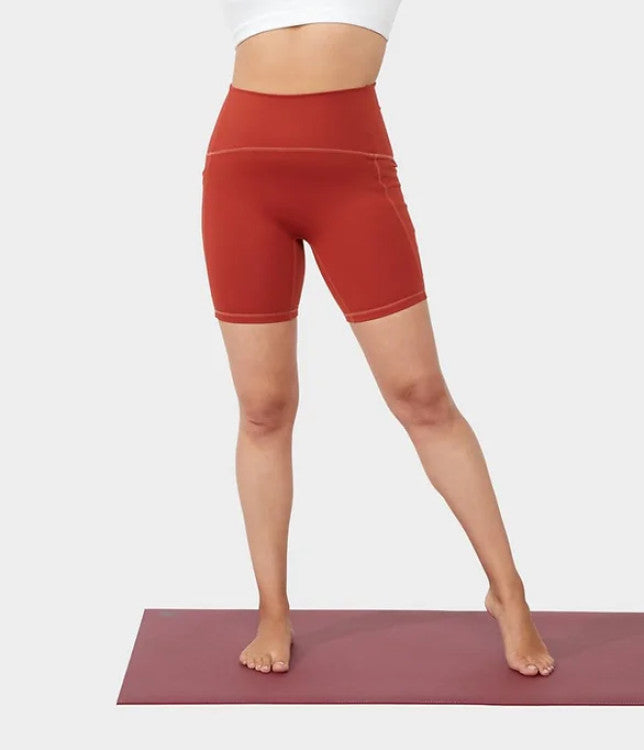 Manduka Presence Short
