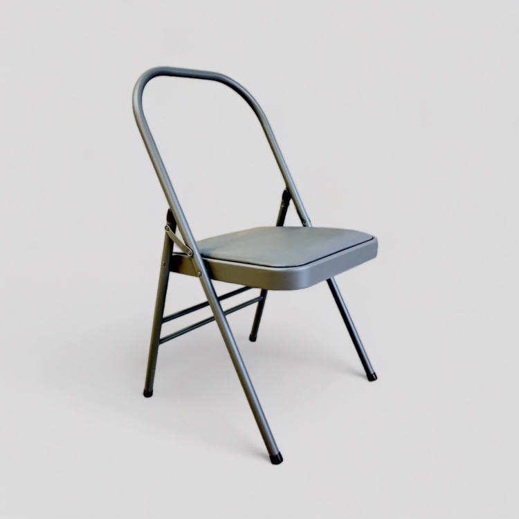 כיסא יוגה איינגר עם ריפוד קל