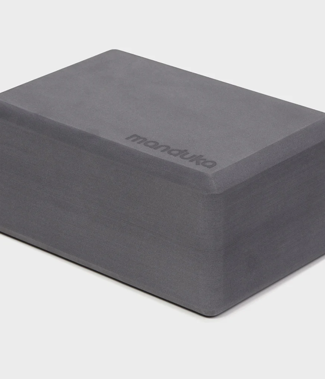 בלוק יוגה Manduka Recycled Foam